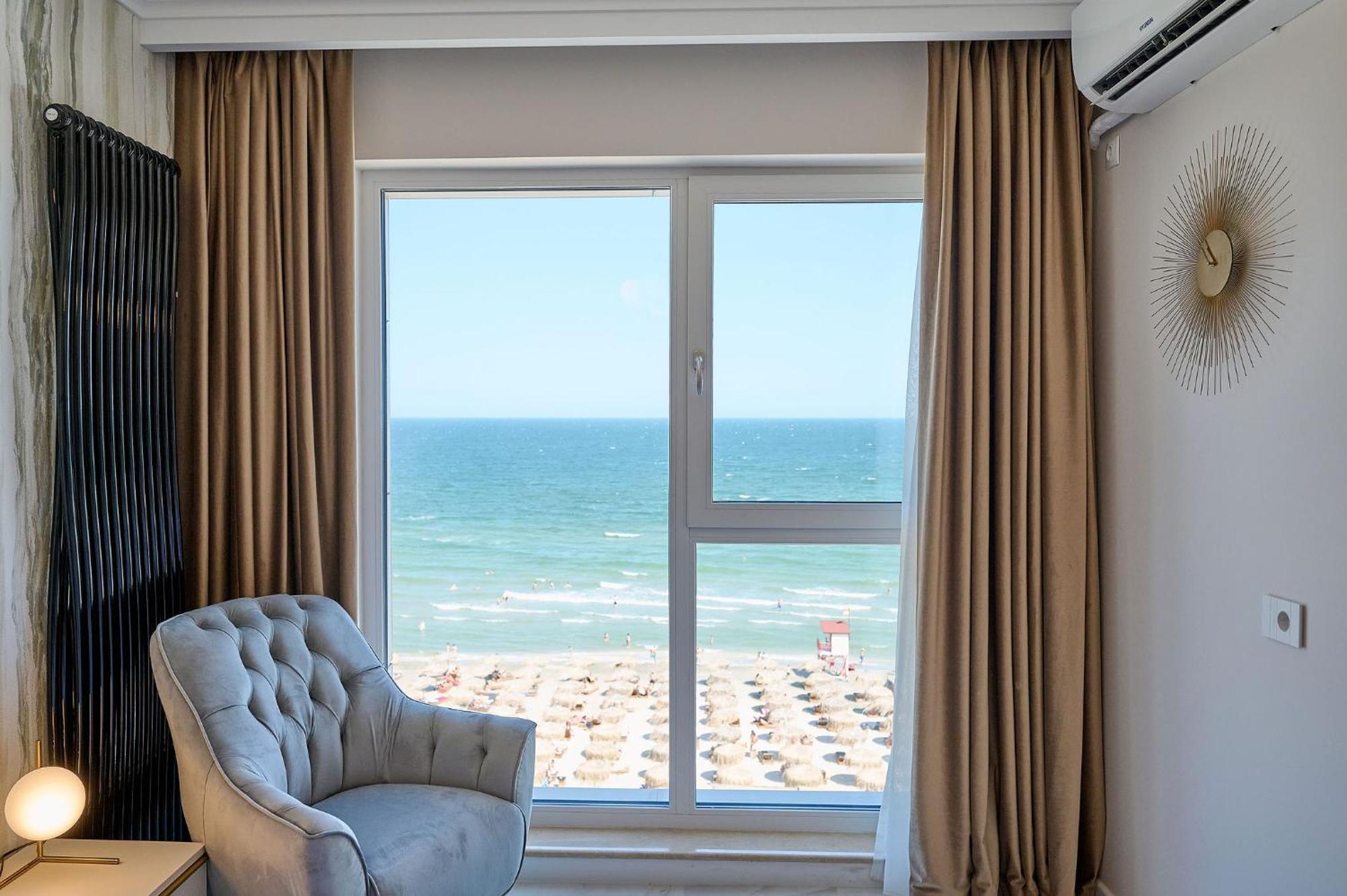 Apartment Bliss In Infinity Parking Mamaia