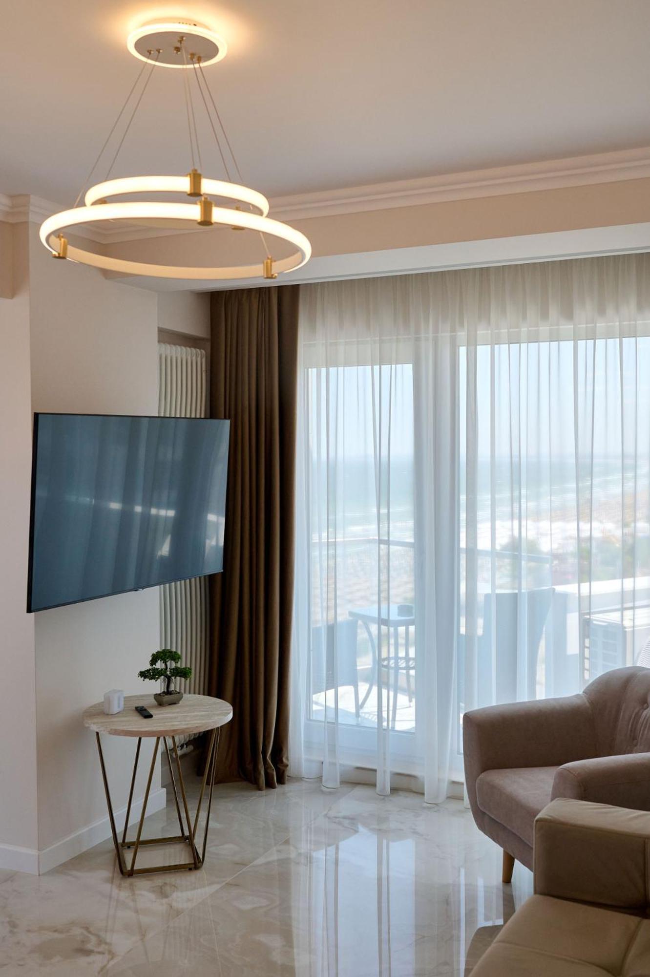 Apartment Bliss In Infinity Parking *